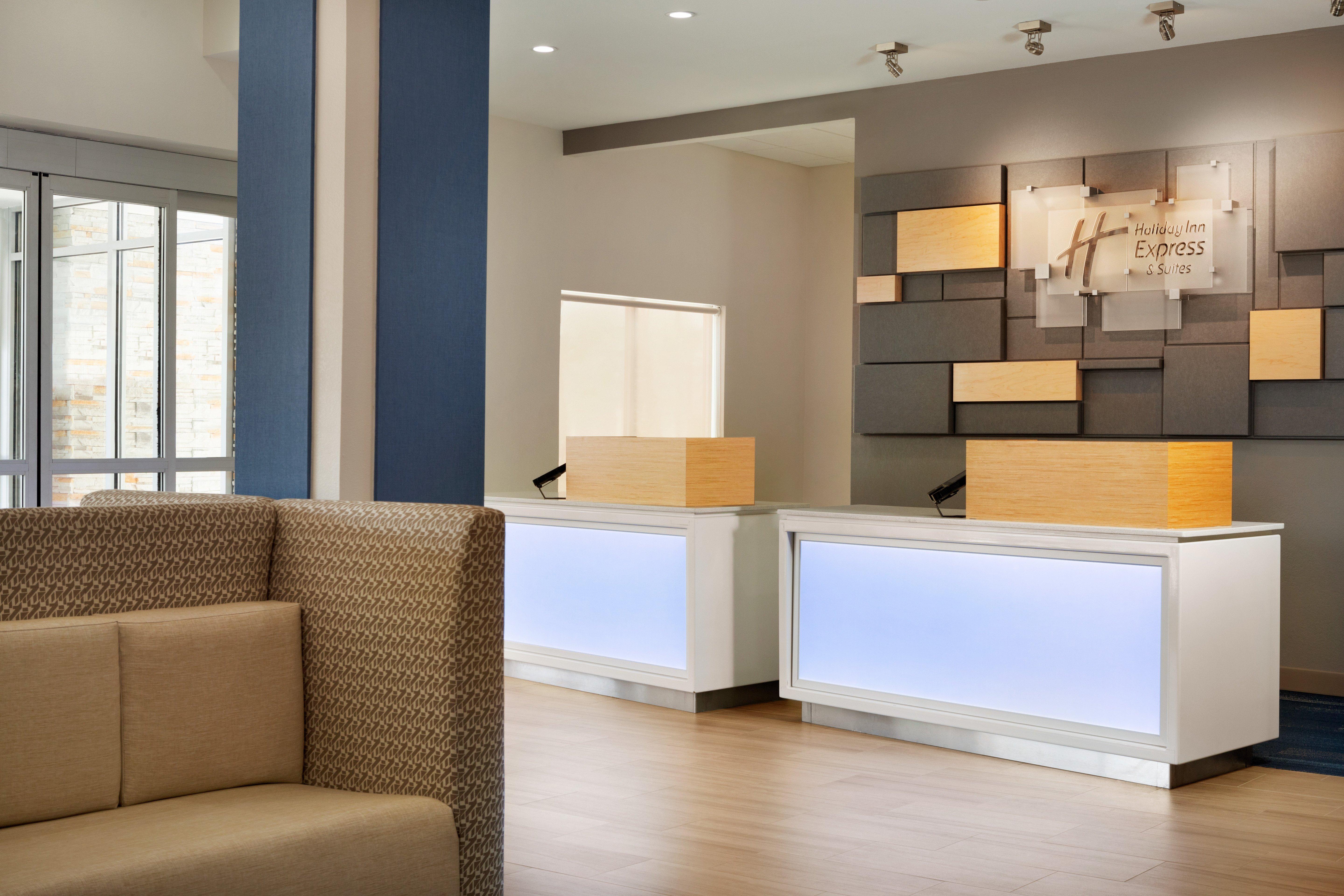Holiday Inn Express & Suites - Mcallen - Medical Center Area By Ihg Екстериор снимка